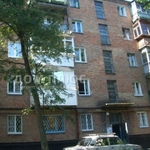 Продам двухкомнатную квартиру в центре п.г.т. Кирнасовка,  Тульчинского